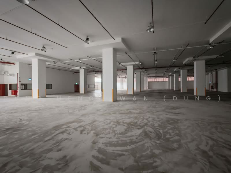 Aircon + High Ceiling + MRT, Jurong, 40,000 sqft, Warehouse For Rent, by Dung Heng Kwan (Dung), 500240108 - Interior - CommercialGuru.com.sg