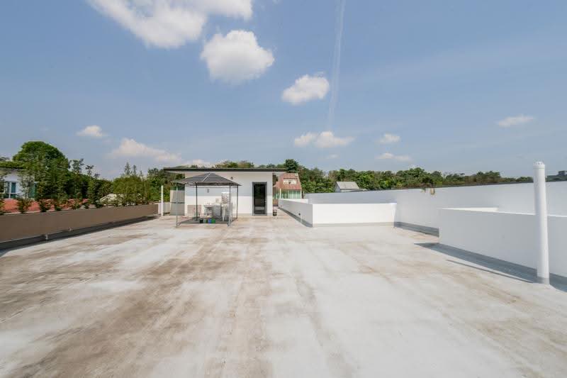 Semi- Detached in District 25 Jalan Bumbong | Woodlands Park, Jalan Rasok, Jalan Jendela, Gelegar, Jalan Bumbong, Jalan Rasok, Jalan Jendela, Jalan Gelegar, Admiralty / Woodlands, 8 Bedrooms, 8,320 sqft, Semi-Detached House For Sale, by Kai Mun, 500240112 - Exterior - PropertyGuru.com.sg