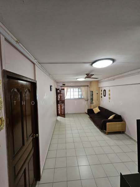 365 Yishun Ring Road, 365 Yishun Ring Road, 2 Bedrooms, 700 sqft, HDB Flat For Rent, by Thomas Thomas, 500240121 - Living Room - PropertyGuru.com.sg