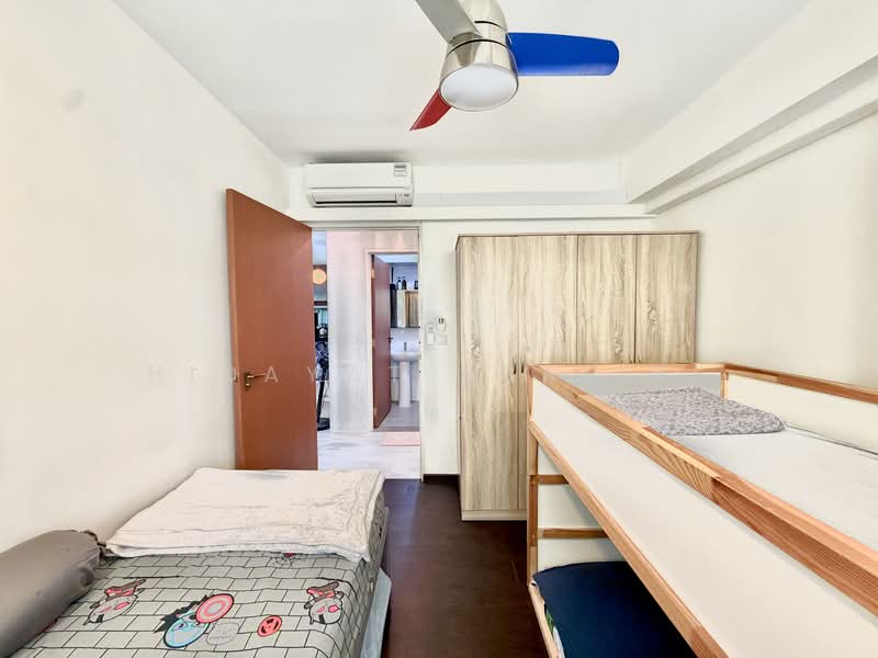 513D Yishun Street 51, 513D Yishun Street 51, Sembawang / Yishun, 3 Bedrooms, 1,001 sqft, HDB Flat For Sale, by Hidayat Shariff, 500240122 - Bedroom - PropertyGuru.com.sg
