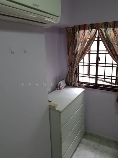637 Choa Chu Kang North 6, 637 Choa Chu Kang North 6, Dairy Farm / Bukit Panjang / Choa Chu Kang, Room Rental, 150 sqft, HDB Flat For Rent, by Frankie Teo (张文仁), 500240126 - Bedroom - PropertyGuru.com.sg