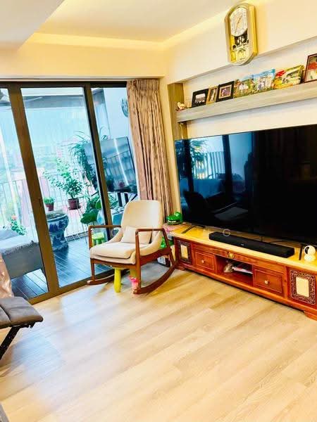347A Yishun Avenue 11, 347A Yishun Avenue 11, 4 Bedrooms, 1,206 sqft, HDB Flat For Sale, by Nicole Ng, 500240152 - Living Room - PropertyGuru.com.sg