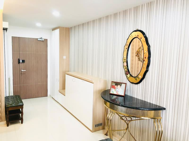 347A Yishun Avenue 11, 347A Yishun Avenue 11, 4 Bedrooms, 1,206 sqft, HDB Flat For Sale, by Nicole Ng, 500240152 - Entrance - PropertyGuru.com.sg