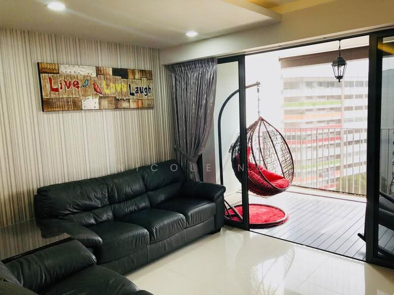 347A Yishun Avenue 11, 347A Yishun Avenue 11, 4 Bedrooms, 1,206 sqft, HDB Flat For Sale, by Nicole Ng, 500240152 - Living Room - PropertyGuru.com.sg