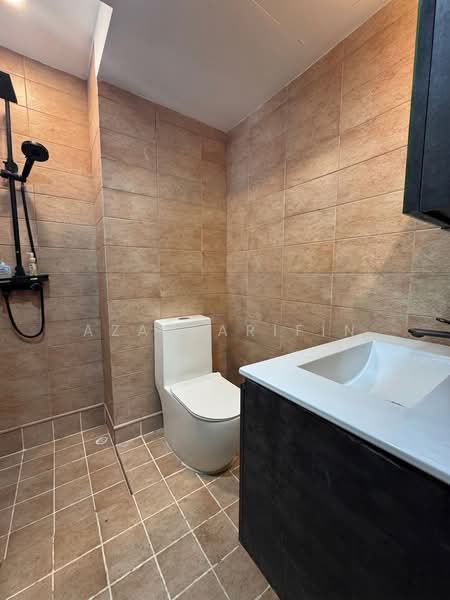 Regent Grove, 50 Choa Chu Kang North 7, 3 Bedrooms, 1,163 sqft, Condominium For Sale, by Azan Arifin, 500240165 - Bathroom - PropertyGuru.com.sg