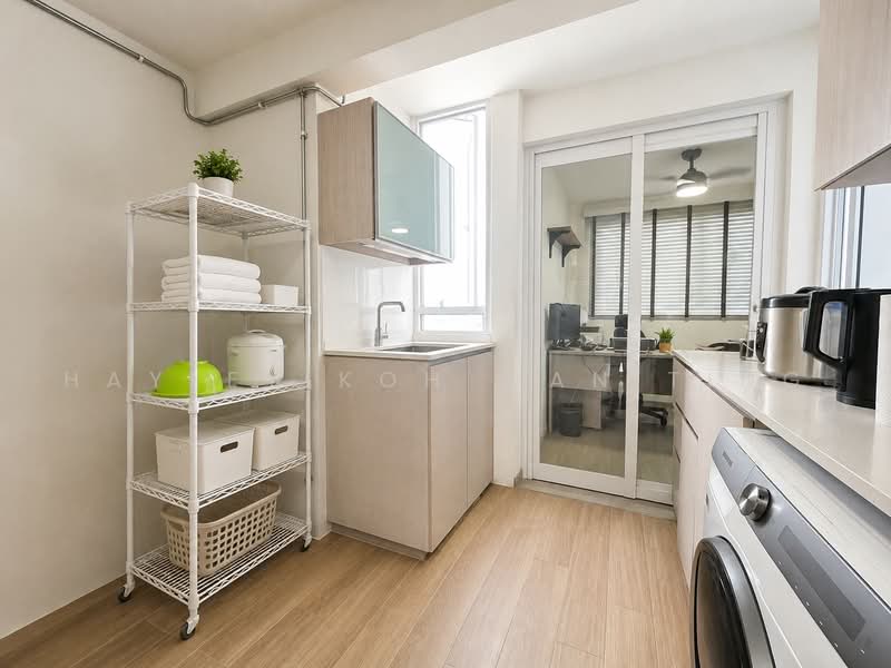 36 Circuit Road, 36 Circuit Road, 2 Bedrooms, 678 sqft, HDB Flat For Sale, by Hayley Koh Wan Ting, 500240176 - Kitchen - PropertyGuru.com.sg