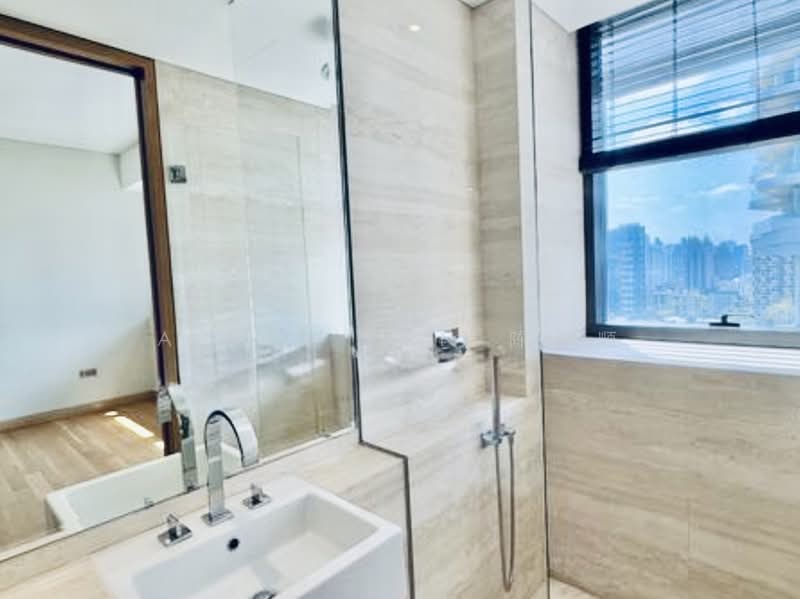 Hana, 8 Tomlinson Road, Tanglin / Holland / Bukit Timah, 4 Bedrooms, 3,531 sqft, Apartment For Rent, by Alvin Tan 陈永顺, 500240178 - Bathroom - PropertyGuru.com.sg