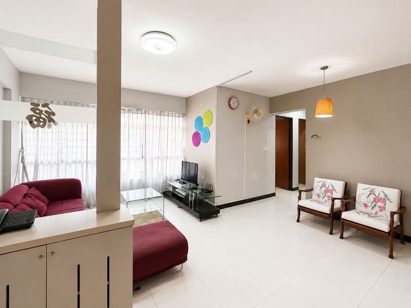 220C Bedok Central, 220C Bedok Central, 3 Bedrooms, 1,044 sqft, HDB Flat For Sale, by Ethan Tay, 500240180 - Living Room - PropertyGuru.com.sg
