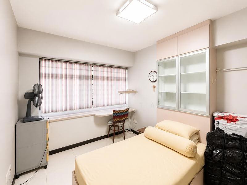 220C Bedok Central, 220C Bedok Central, 3 Bedrooms, 1,044 sqft, HDB Flat For Sale, by Ethan Tay, 500240180 - Bedroom - PropertyGuru.com.sg