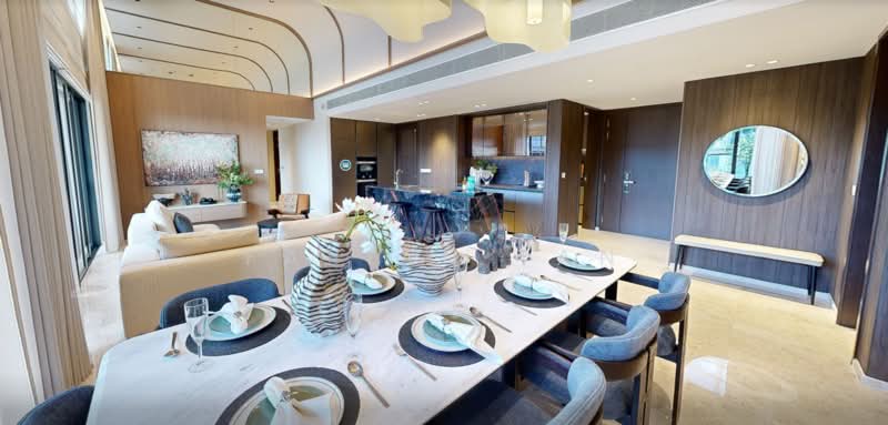 Undervalued Penthouse, , 5 Bedrooms, 2,688 sqft, Condominium For Sale, by Fabian Tan, 500240187 - Living Room - PropertyGuru.com.sg
