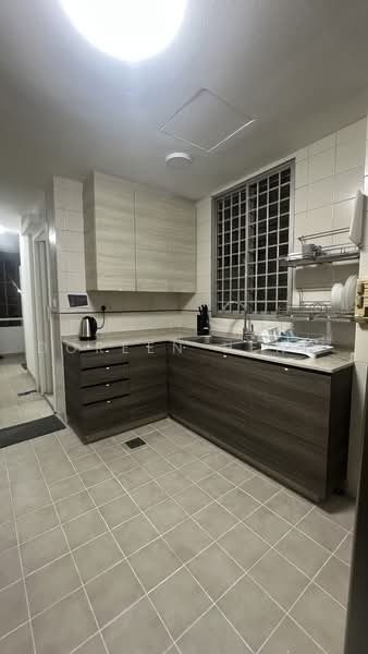 Maple Woods, 993 Bukit Timah Road, Room Rental, 150 sqft, Condominium For Rent, by Doreen Heng, 500240192 - Kitchen - PropertyGuru.com.sg