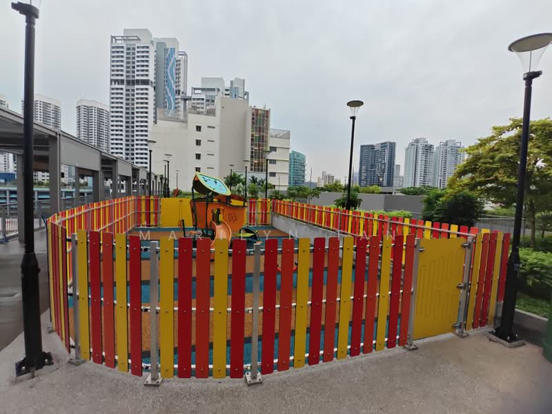 1953, 1 Tessensohn Road, 1 Bedroom, 614 sqft, Apartment For Rent, by Marilyn Tan, 500240198 - Exterior - PropertyGuru.com.sg