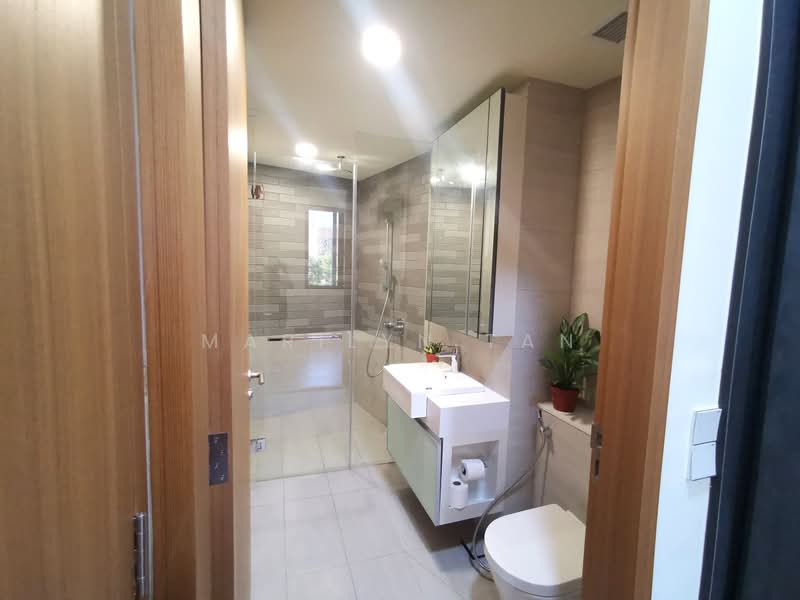1953, 1 Tessensohn Road, 1 Bedroom, 614 sqft, Apartment For Rent, by Marilyn Tan, 500240198 - Bathroom - PropertyGuru.com.sg
