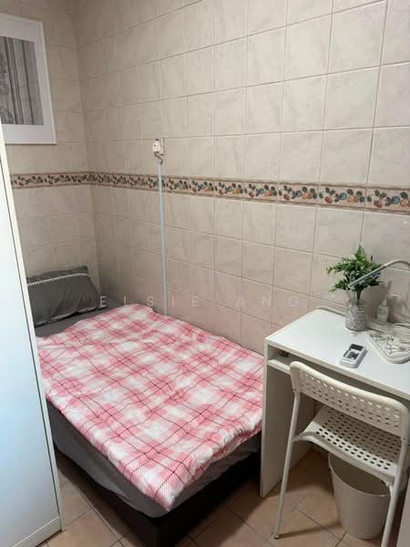 Eunos Green, 10 Sims Avenue East, Room Rental, 80 sqft, Condominium For Rent, by Elsie Ang, 500240202 - Bedroom - PropertyGuru.com.sg
