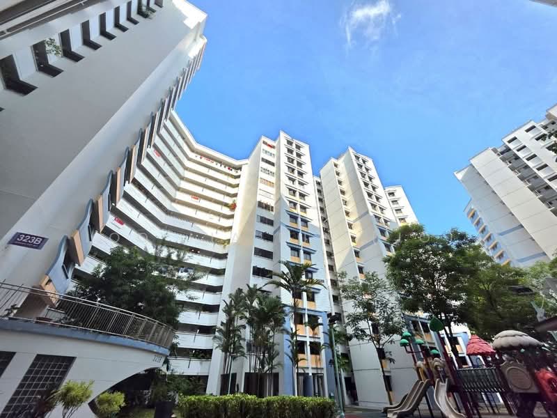 323B Sengkang East Way, 323B Sengkang East Way, 3 Bedrooms, 968 sqft, HDB Flat For Sale, by Loo Jia Bin (Jo), 500240203 - PropertyGuru.com.sg