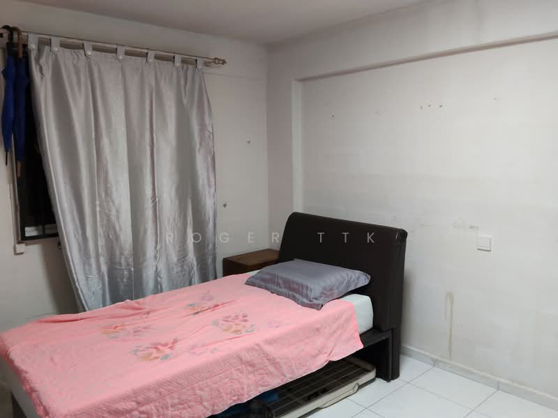 51 Lorong 6 Toa Payoh, 51 Lorong 6 Toa Payoh, Room Rental, 160 sqft, HDB Flat For Rent, by Roger TTK, 500240205 - Bedroom - PropertyGuru.com.sg