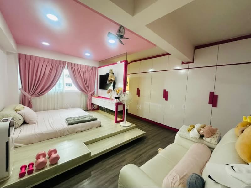 710 Hougang Avenue 2, 710 Hougang Avenue 2, 4 Bedrooms, 1,291 sqft, HDB Flat For Sale, by Emerlynn Png, 500240214 - PropertyGuru.com.sg
