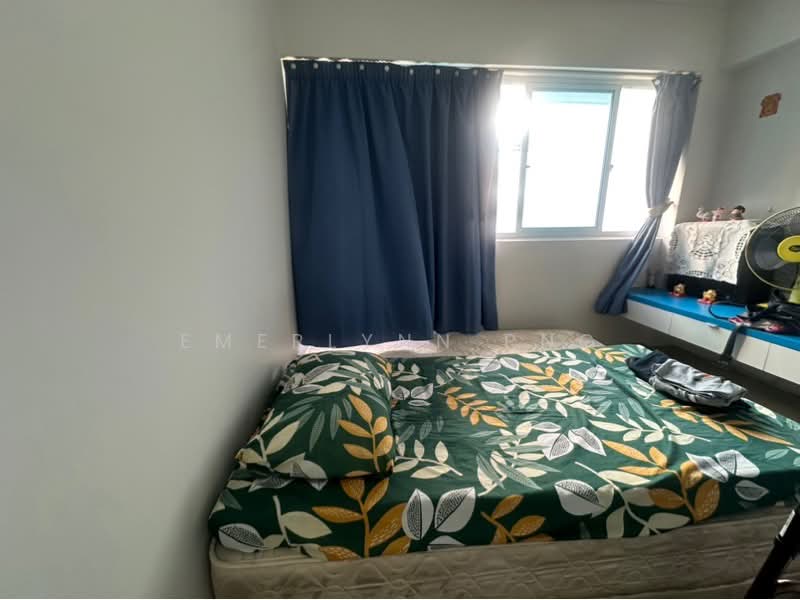 710 Hougang Avenue 2, 710 Hougang Avenue 2, 4 Bedrooms, 1,291 sqft, HDB Flat For Sale, by Emerlynn Png, 500240214 - PropertyGuru.com.sg