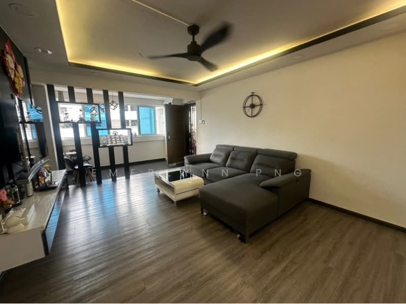 710 Hougang Avenue 2, 710 Hougang Avenue 2, 4 Bedrooms, 1,291 sqft, HDB Flat For Sale, by Emerlynn Png, 500240214 - PropertyGuru.com.sg