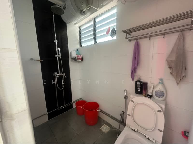 710 Hougang Avenue 2, 710 Hougang Avenue 2, 4 Bedrooms, 1,291 sqft, HDB Flat For Sale, by Emerlynn Png, 500240214 - PropertyGuru.com.sg