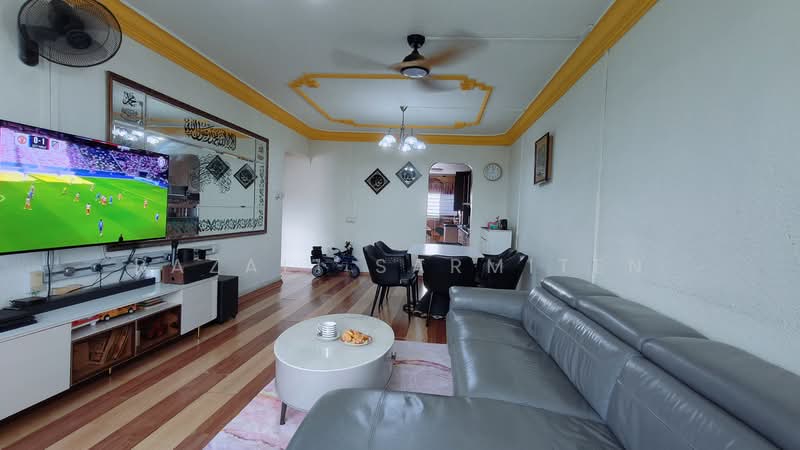 536 Bukit Batok Street 52, 536 Bukit Batok Street 52, 3 Bedrooms, 1,109 sqft, HDB Flat For Sale, by Razali Sarmiten, 500240217 - Living Room - PropertyGuru.com.sg