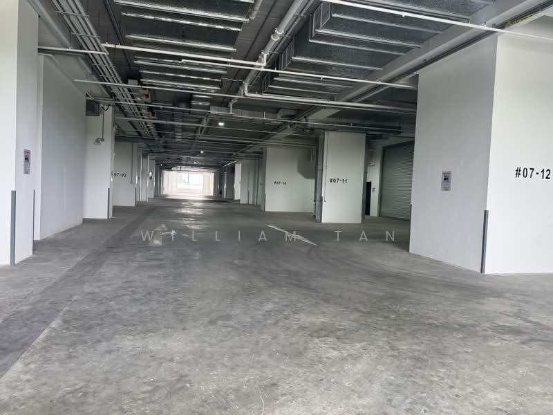 Food Vision @ Mandai, 21 Mandai Estate, 1,722 sqft, Factory / Workshop (B2) For Rent, by William Tan, 500240223 - Car Park - CommercialGuru.com.sg