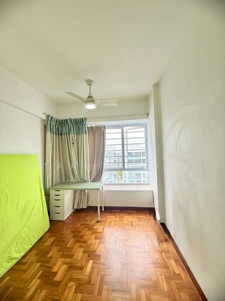 La Casa, 64 Woodlands Drive 16, 2 Bedrooms, 980 sqft, Condominium For Sale, by Stanley Wong, 500240225 - Interior - PropertyGuru.com.sg
