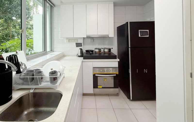 The Stellar, 6 West Coast Road, Room Rental, 150 sqft, Condominium For Rent, by Charlotte Lin, 500240227 - Kitchen - PropertyGuru.com.sg