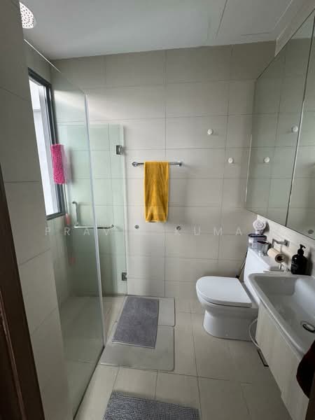 Forte Suites, 88 Mergui Road, 2 Bedrooms, 614 sqft, Condominium For Sale, by Pravin Kumar, 500240247 - Bathroom - PropertyGuru.com.sg