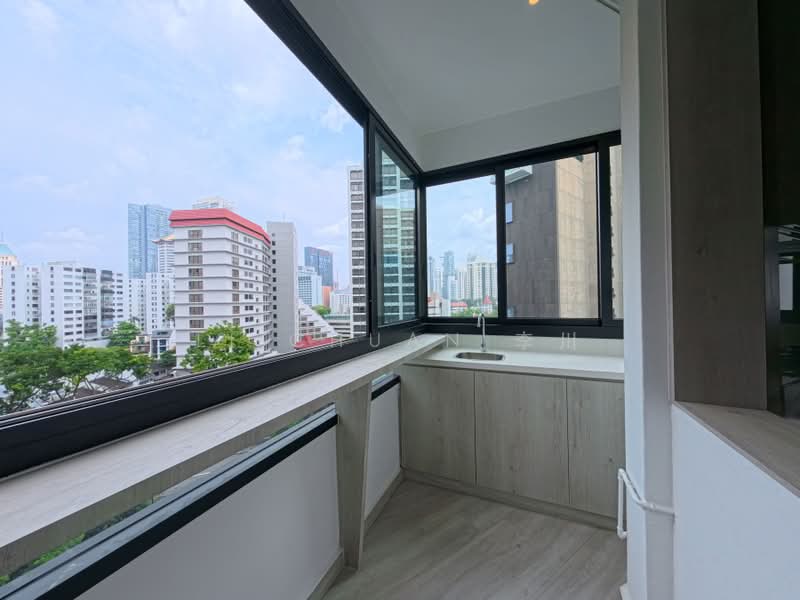 Elizabeth Heights, 57 Cairnhill Road, 4 Bedrooms, 2,573 sqft, Condominium For Sale, by Li Chuan 李川, 500240250 - Balcony - PropertyGuru.com.sg
