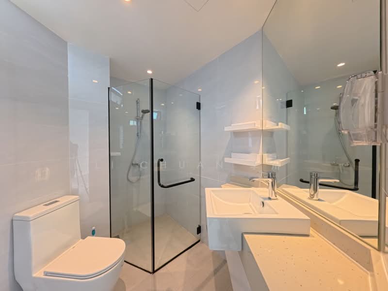 Elizabeth Heights, 57 Cairnhill Road, 4 Bedrooms, 2,573 sqft, Condominium For Sale, by Li Chuan 李川, 500240250 - Bathroom - PropertyGuru.com.sg