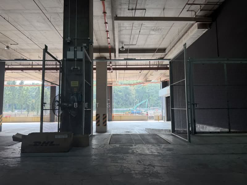 Ground Floor 30,000 sqft - Available Immediate, Jurong, 30,000 sqft, Warehouse For Rent, by Betsy Loh, 500240256 - Exterior - CommercialGuru.com.sg