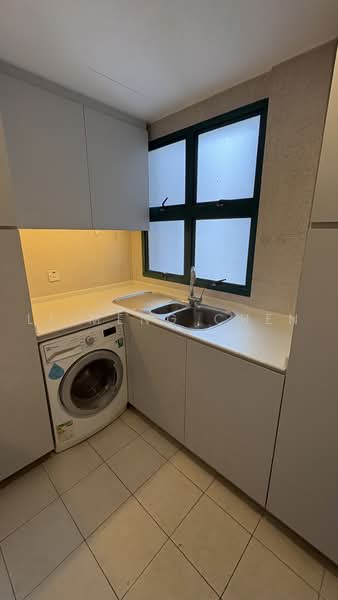 7 Claymore, 7 Claymore Road, Orchard / River Valley, 2 Bedrooms, 800 sqft, Condominium For Rent, by Li Meng Chen, 500240260 - Kitchen - PropertyGuru.com.sg