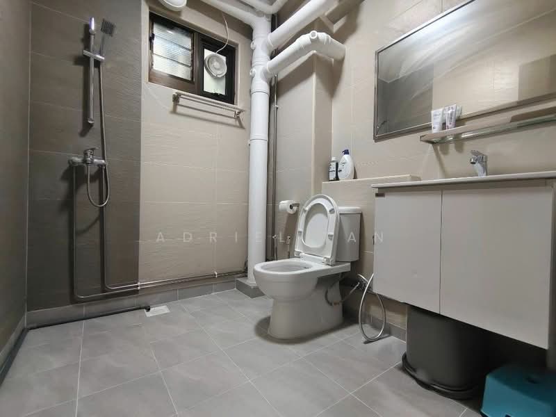 510 Woodlands Drive 14, 510 Woodlands Drive 14, Room Rental, 120 sqft, HDB Flat For Rent, by Adriel Tan, 500240274 - Bathroom - PropertyGuru.com.sg