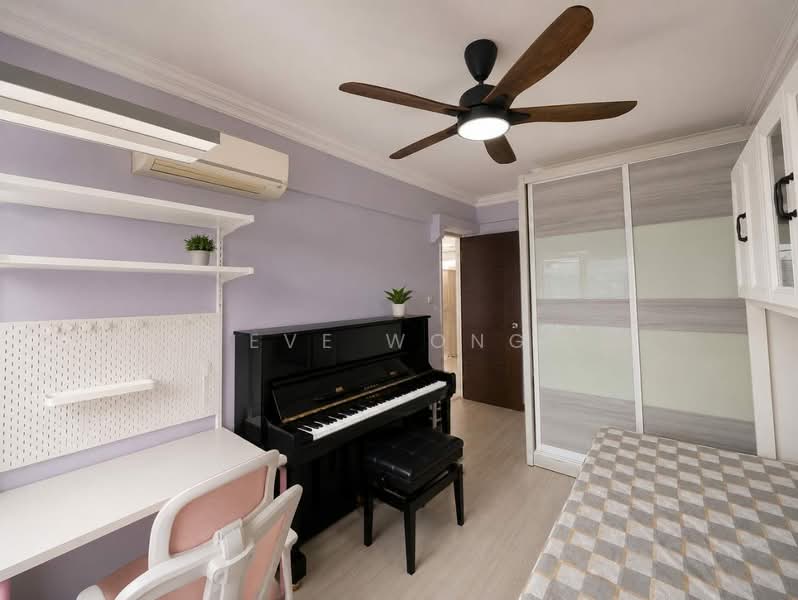 323B Sengkang East Way, 323B Sengkang East Way, 3 Bedrooms, 968 sqft, HDB Flat For Sale, by Eve Wong, 500240281 - Bedroom - PropertyGuru.com.sg