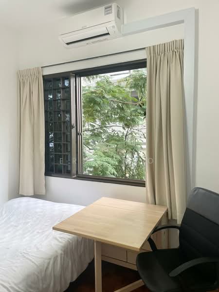 429669, Ceylon Road, Room Rental, 150 sqft, Walk-up Apartment For Rent, by Eric Teo, 500240285 - Bedroom - PropertyGuru.com.sg