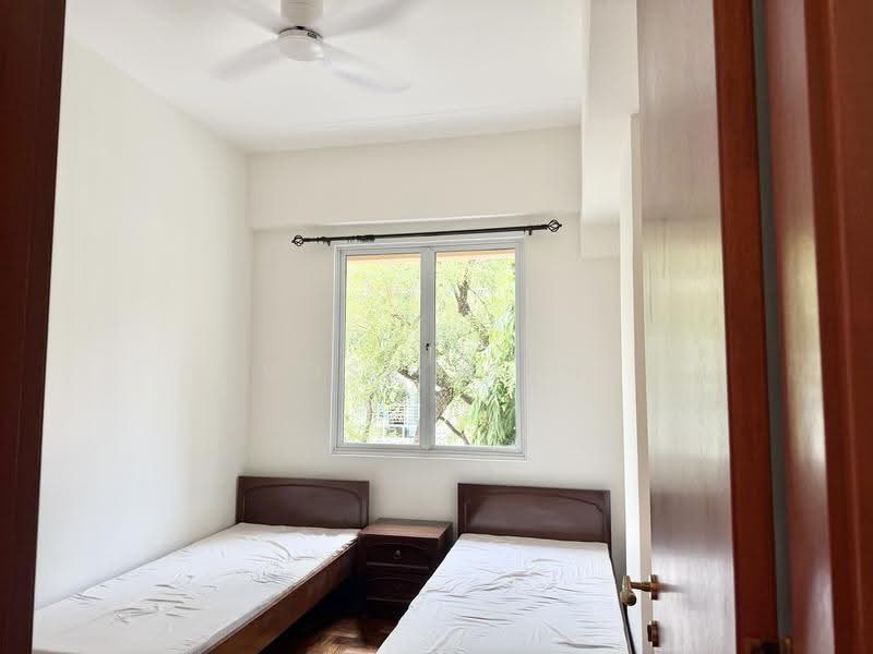 Duchess Crest, 58 Duchess Avenue, 2 Bedrooms, 936 sqft, Condominium For Rent, by Rosy M. H, 500240286 - Bedroom - PropertyGuru.com.sg