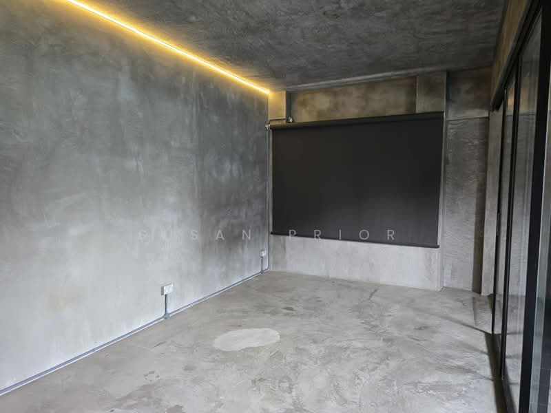 1800 sf! Bachelor Bespoke 2 Bed Rangoon, Rangoon Road, 3 Bedrooms, 1,800 sqft, Walk-up Apartment For Rent, by Susan Prior, 500240290 - Interior - PropertyGuru.com.sg