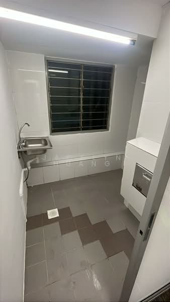 Textile Centre, 200 Jalan Sultan, 1,001 sqft, Office For Rent, by Jacklyn Huang, 500240300 - Interior - CommercialGuru.com.sg