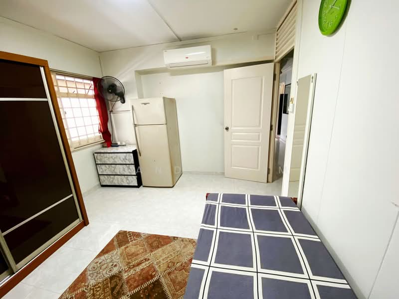 704 Woodlands Drive 40, 704 Woodlands Drive 40, Room Rental, 120 sqft, HDB Flat For Rent, by Brandon Lim, 500240301 - Bedroom - PropertyGuru.com.sg