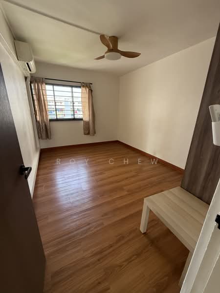 32 Teban Gardens Road, 32 Teban Gardens Road, 3 Bedrooms, 1,065 sqft, HDB Flat For Rent, by Roy Chew, 500240304 - Bedroom - PropertyGuru.com.sg