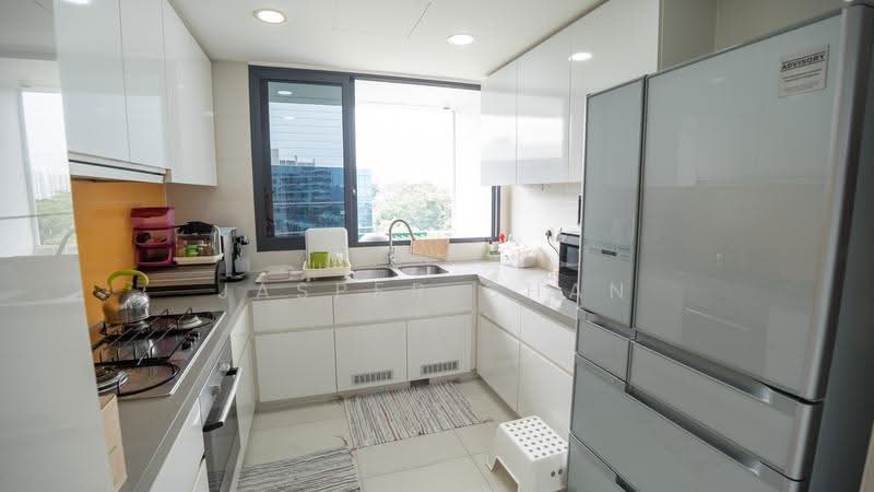 The Interlace, 208 Depot Road, 3 Bedrooms, 2,121 sqft, Condominium For Sale, by Jasper Chan, 500240313 - Kitchen - PropertyGuru.com.sg