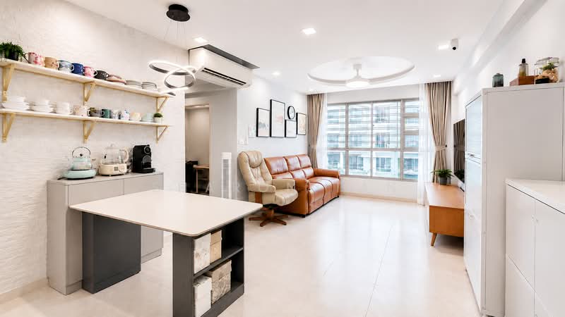 273D Punggol Place, 273D Punggol Place, 3 Bedrooms, 1,001 sqft, HDB Flat For Sale, by Sharon Tan, 500240316 - Living Room - PropertyGuru.com.sg