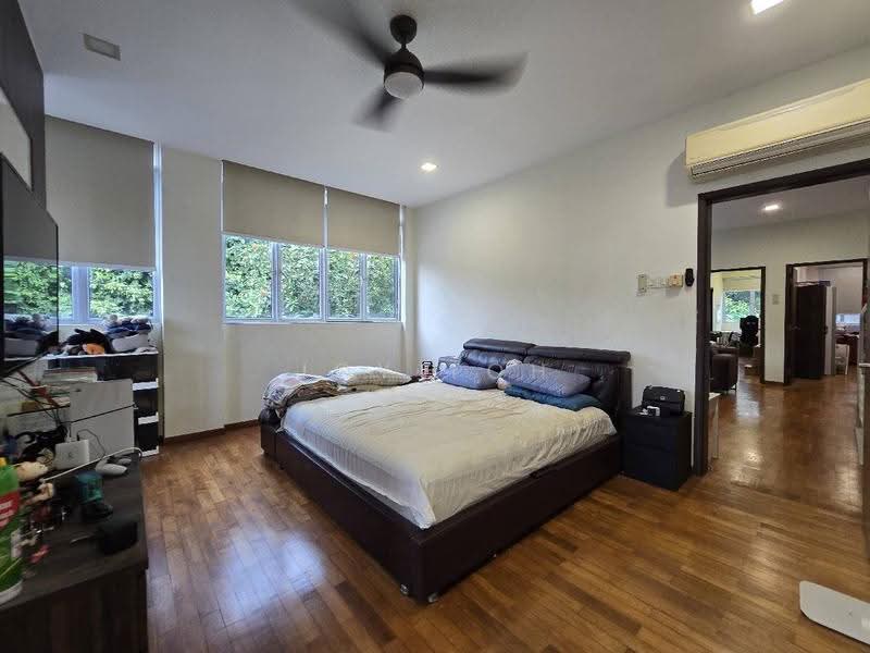 Sembawang Hills Estate, Jalan Telang, 6 Bedrooms, 5,000 sqft, Terraced House For Sale, by Joy Toh, 500240321 - PropertyGuru.com.sg