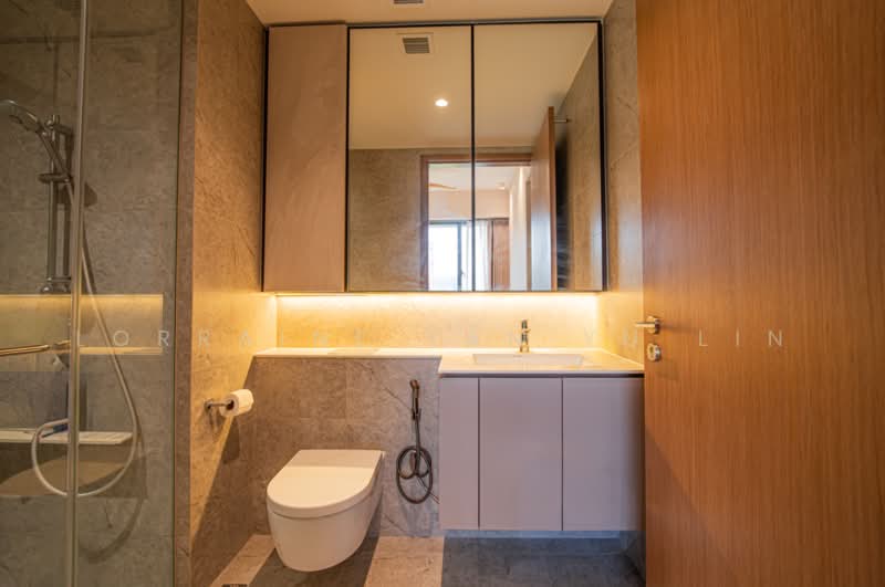 Verdale, 14 De Souza Avenue, 2 Bedrooms, 753 sqft, Condominium For Sale, by Lorraine Tan Yu Lin, 500240322 - Bathroom - PropertyGuru.com.sg