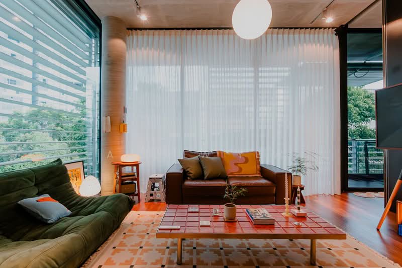 Martin No 38, 38 Martin Road, Orchard / River Valley, 2 Bedrooms, 969 sqft, Apartment For Sale, by Andrew Yew, 500240329 - Living Room - PropertyGuru.com.sg