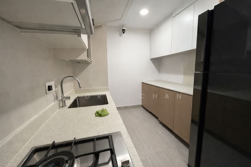 Rivercove Residences EC, 20 Anchorvale Ln, 3 Bedrooms, 904 sqft, Condominium For Rent, by Cedric Chan, 500240356 - Kitchen - PropertyGuru.com.sg