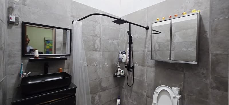 Florida Park, Sunrise Way, Room Rental, 250 sqft, Terraced House For Rent, by Ryan A, 500240361 - Bathroom - PropertyGuru.com.sg