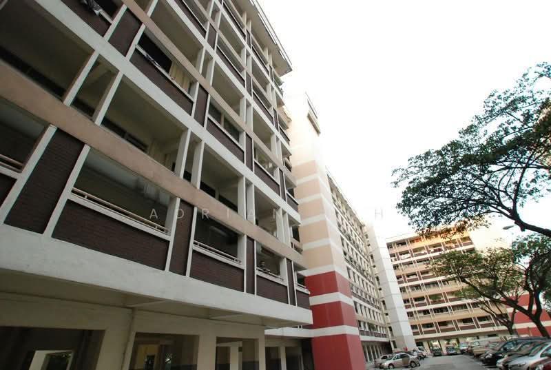 559 Jurong West Street 42, 559 Jurong West Street 42, 3 Bedrooms, 1,474 sqft, HDB Flat For Rent, by Adrian Goh, 500240370 - Exterior - PropertyGuru.com.sg
