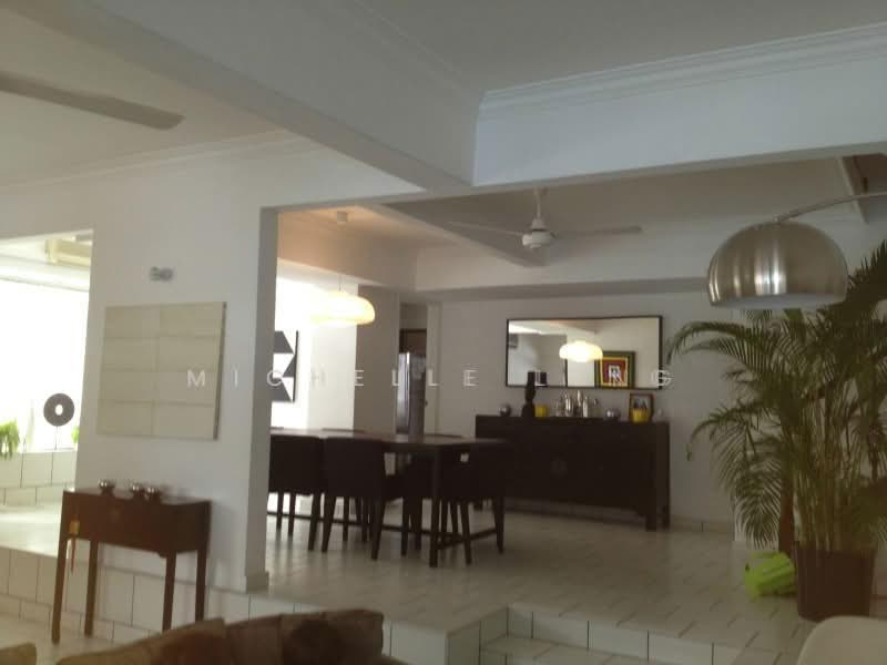 Dyson Road. Semi-Detached (with huge land), Dyson Road, Newton / Novena, 5 Bedrooms, 3,500 sqft, Semi-Detached House For Sale, by Michelle Leng, 500240381 - Dining Hall - PropertyGuru.com.sg